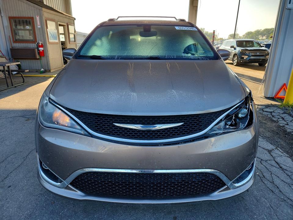 Продаж на аукціоні авто 2018 Chrysler Pacifica, vin: 2C4RC1BG5JR154094, номер лоту: 65512946