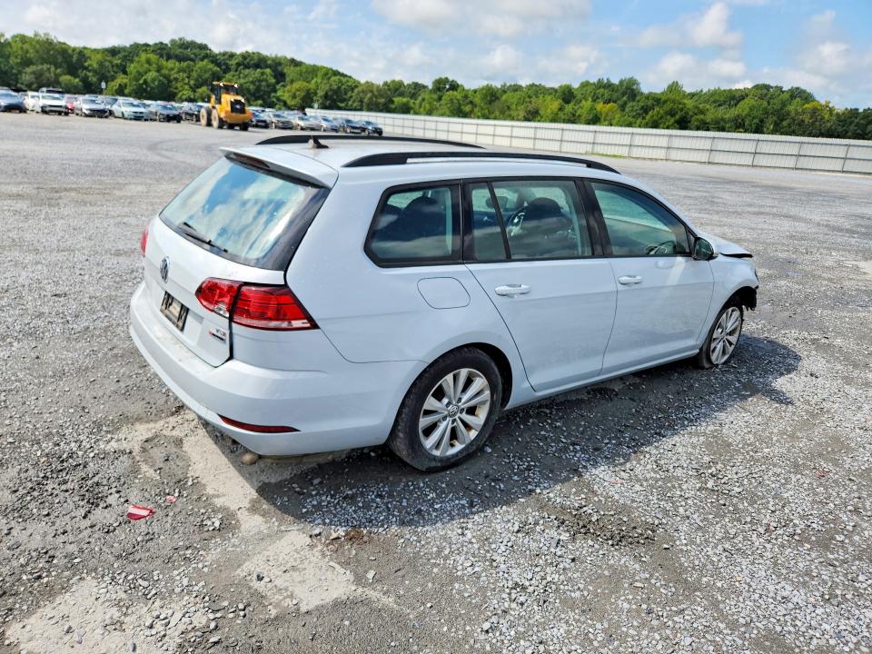 66113336 :رقم المزاد ، 3VW117AU8JM752973 vin ، 2018 Volkswagen Golf Sportwagen مزاد بيع