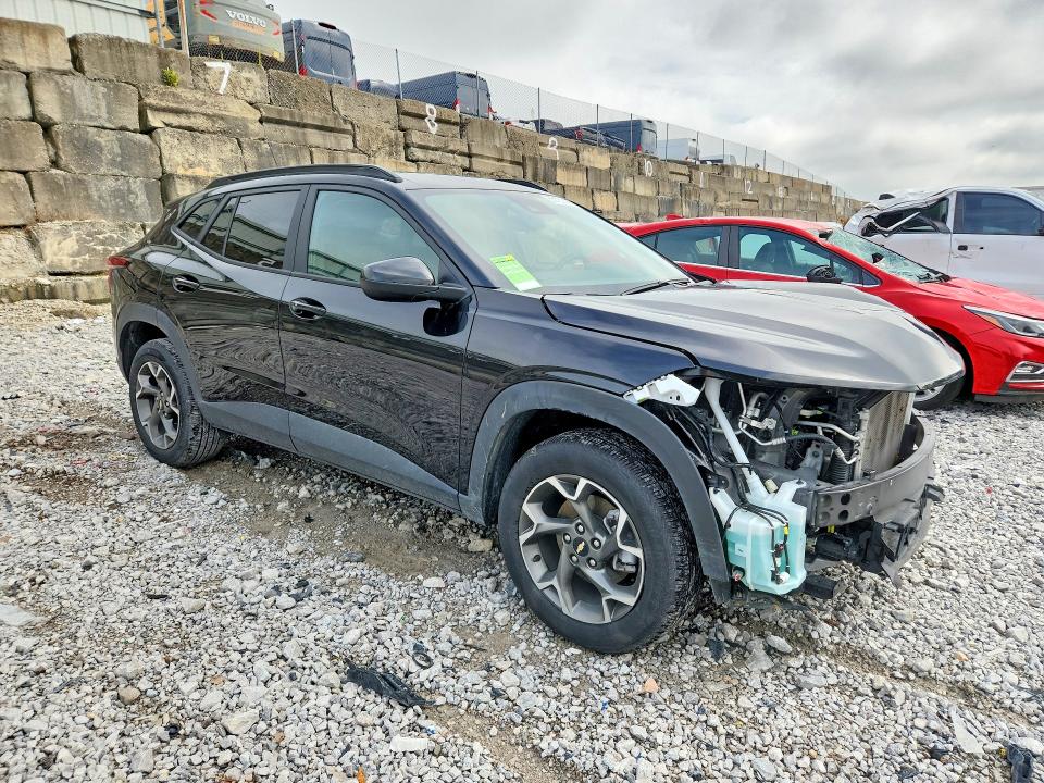 65132186 :رقم المزاد ، KL77LHEP4SC273953 vin ، 2025 Chevrolet Trax مزاد بيع