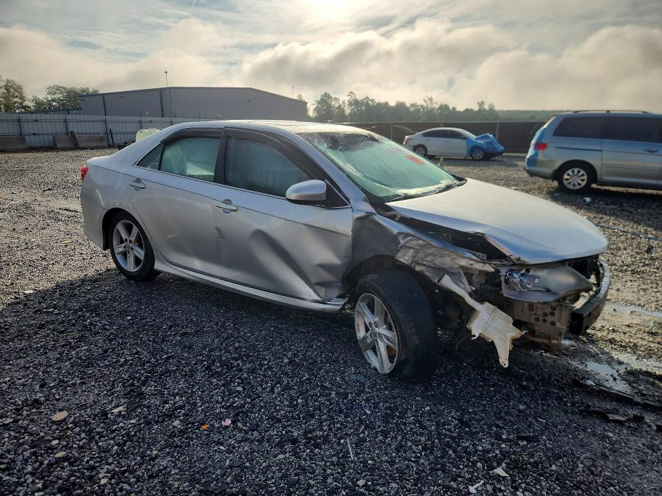 2012 Toyota Camry მანქანა იყიდება აუქციონზე, vin: 4T1BF1FK1CU127385, აუქციონის ნომერი: 63717966
