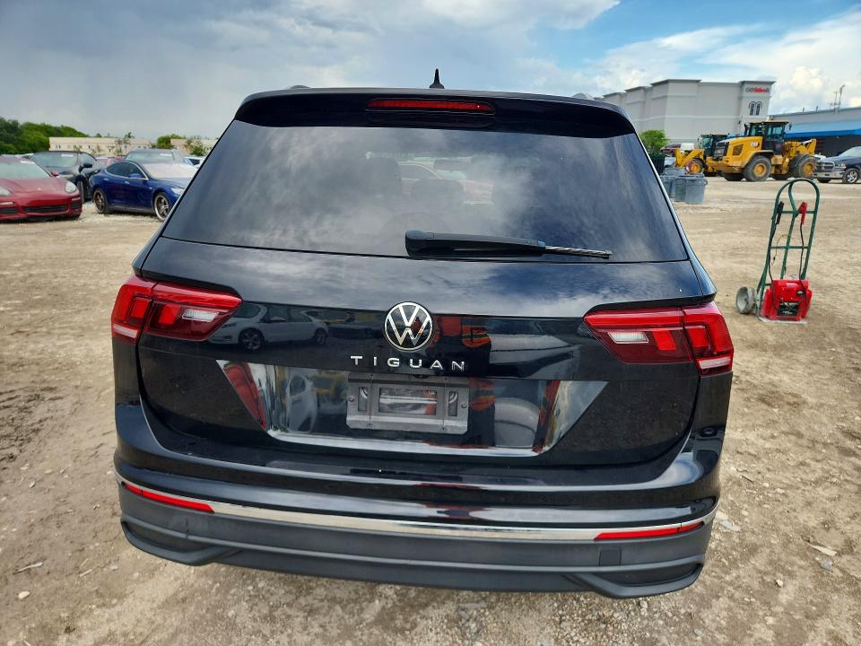 Продаж на аукціоні авто 2022 Volkswagen Tiguan, vin: 3VV1B7AX2NM147154, номер лоту: 63992476