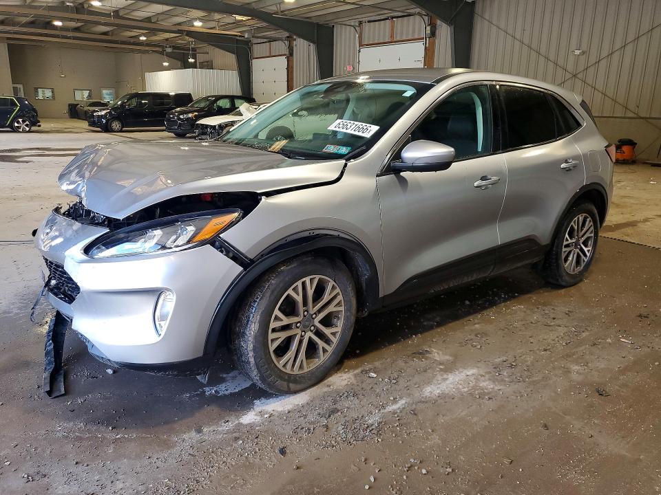 Продаж на аукціоні авто 2022 Ford Escape, vin: 1FMCU9H66NUA57281, номер лоту: 65631666