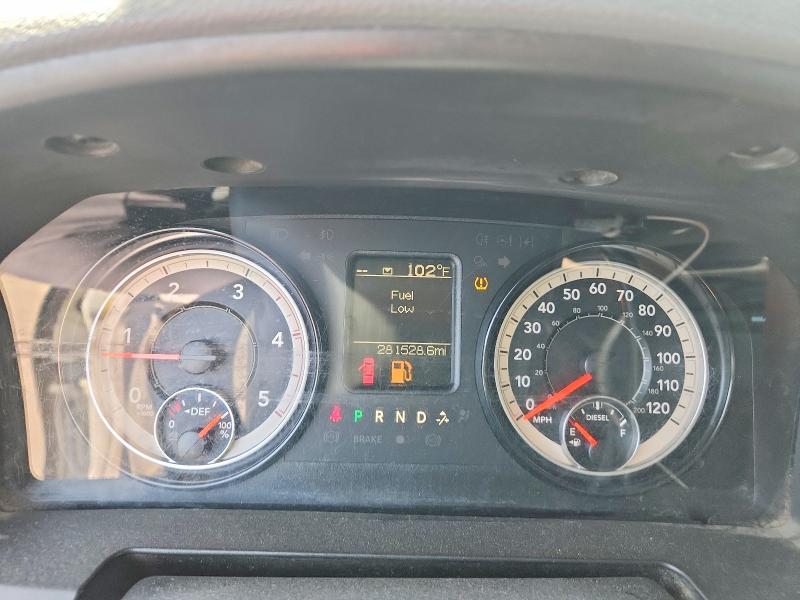 64542716 :رقم المزاد ، 3C6UR5HLXJG364742 vin ، 2018 Ram 2500 مزاد بيع