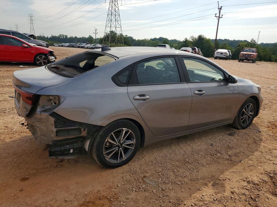 65010306 :رقم المزاد ، 3KPF24AD4NE490504 vin ، 2022 Kia Forte مزاد بيع