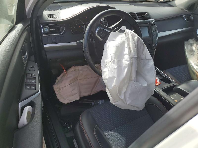 Aukcja sprzedaży 2015 Toyota Camry, vin: 4T1BF1FK6FU069620, numer aukcji: 64943816