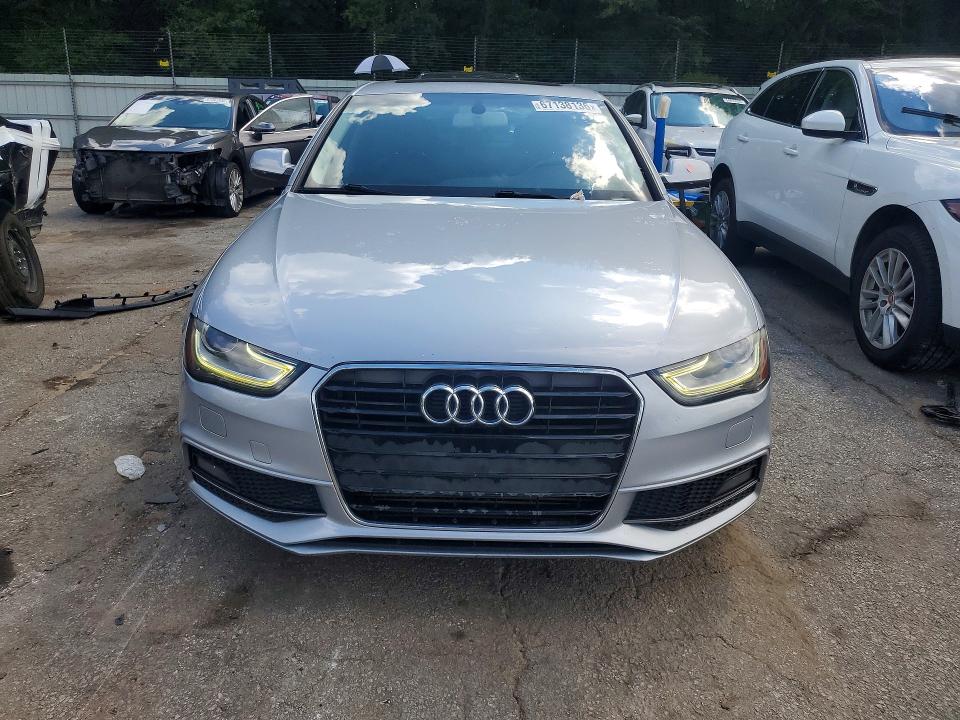 67138136 :رقم المزاد ، WAUAFAFL3FN023792 vin ، 2015 Audi A4 مزاد بيع