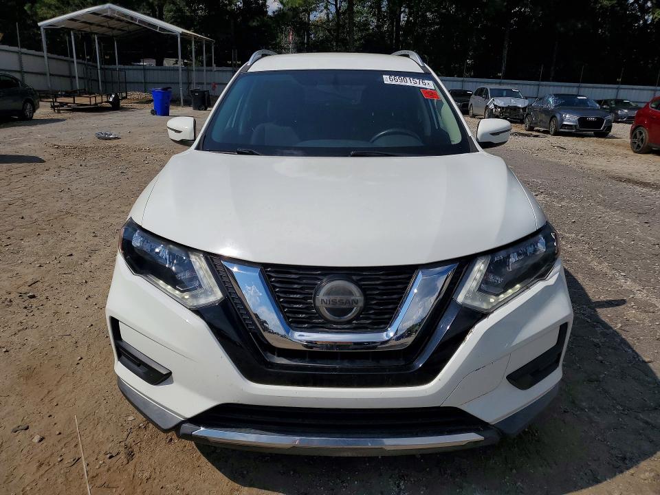 Продаж на аукціоні авто 2018 Nissan Rogue, vin: KNMAT2MV6JP593689, номер лоту: 66901576