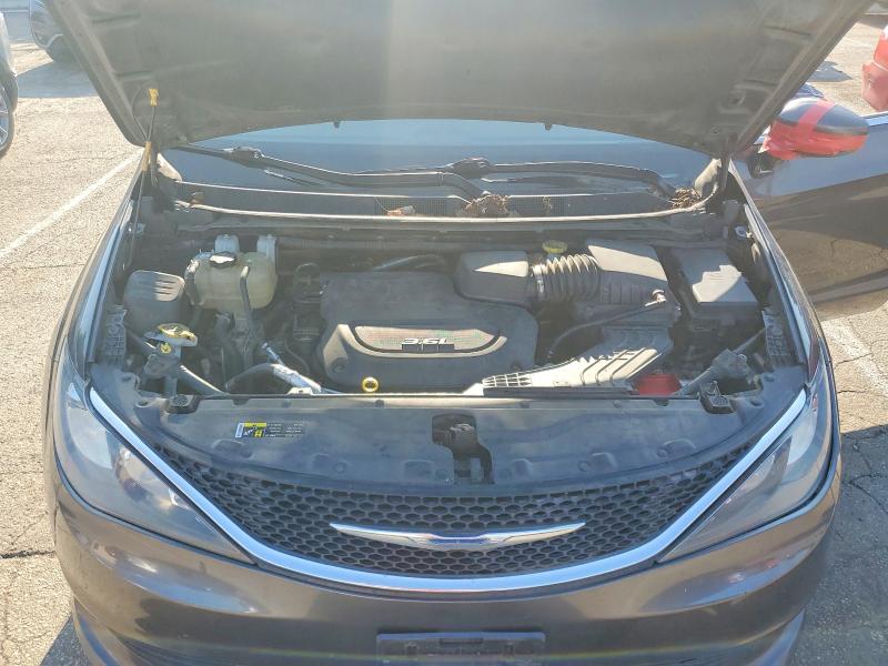 66194926 :رقم المزاد ، 2C4RC1DG6HR676806 vin ، 2017 Chrysler Pacifica مزاد بيع