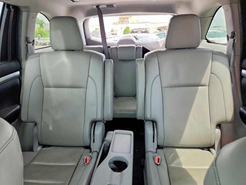 2019 Toyota Highlander მანქანა იყიდება აუქციონზე, vin: 5TDKZRFH2KS565138, აუქციონის ნომერი: 65176006
