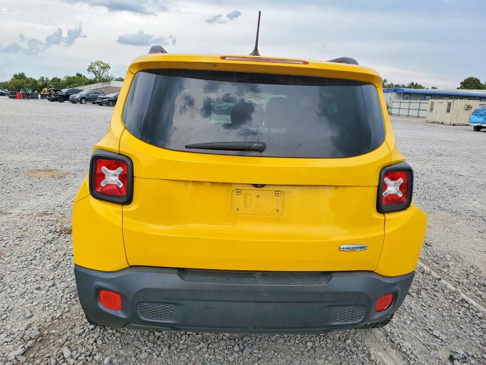 Продаж на аукціоні авто 2015 Jeep Renegade, vin: ZACCJABT4FPC18646, номер лоту: 64324266