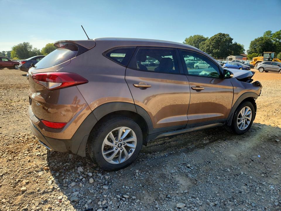 Продажа на аукционе авто 2016 Hyundai Tucson, vin: KM8J33A29GU107205, номер лота: 66057066