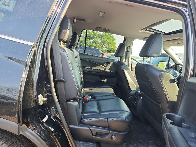 64290226 :رقم المزاد ، 5FNYF6H55GB079889 vin ، 2016 Honda Pilot مزاد بيع