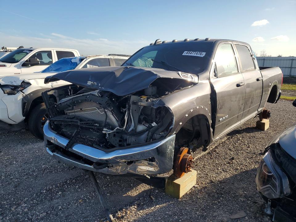 Продажа на аукционе авто 2022 Ram 2500, vin: 3C6UR5FL3NG327900, номер лота: 65477476