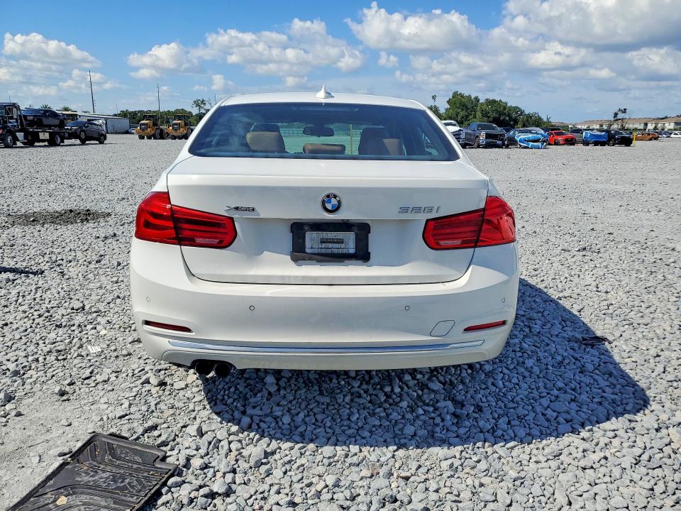 Aukcja sprzedaży 2016 Bmw 328, vin: WBA8E3G58GNU05900, numer aukcji: 64379826