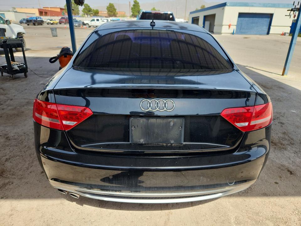 Продаж на аукціоні авто 2011 Audi A5, vin: WAU4FAFR4BA021732, номер лоту: 63784216