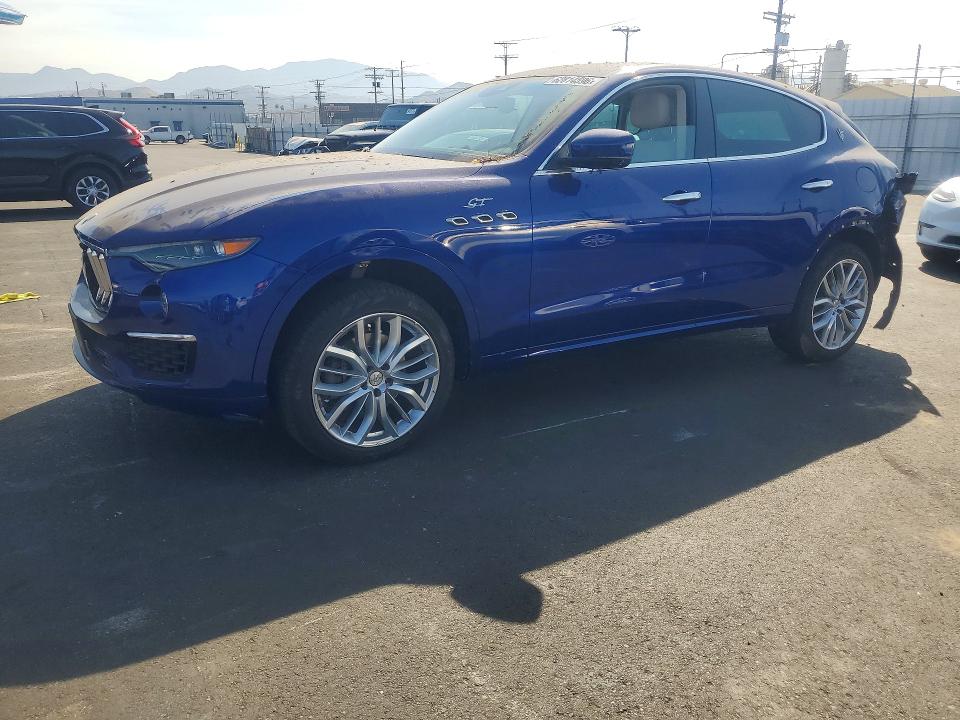 Продажа на аукционе авто 2022 Maserati Levante, vin: ZN661XUA9NX398535, номер лота: 62814596