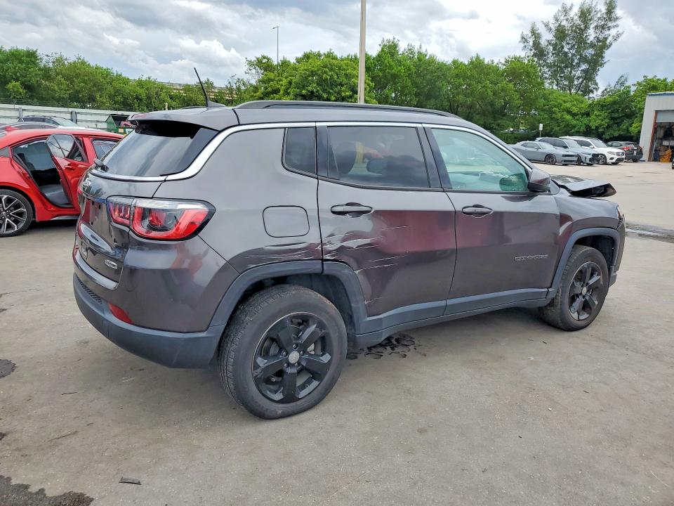 Продаж на аукціоні авто 2019 Jeep Compass, vin: 3C4NJDBB1KT792416, номер лоту: 63788116