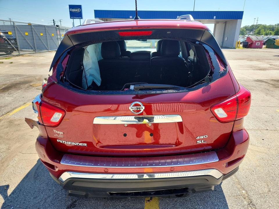 Продажа на аукционе авто 2017 Nissan Pathfinder, vin: 5N1DR2MM0HC633779, номер лота: 63648416