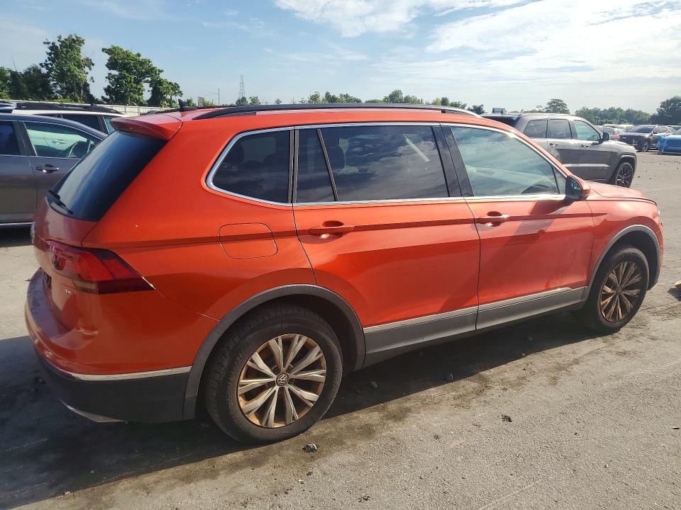 Продажа на аукционе авто 2018 Volkswagen Tiguan, vin: 3VV3B7AXXJM184374, номер лота: 66186166