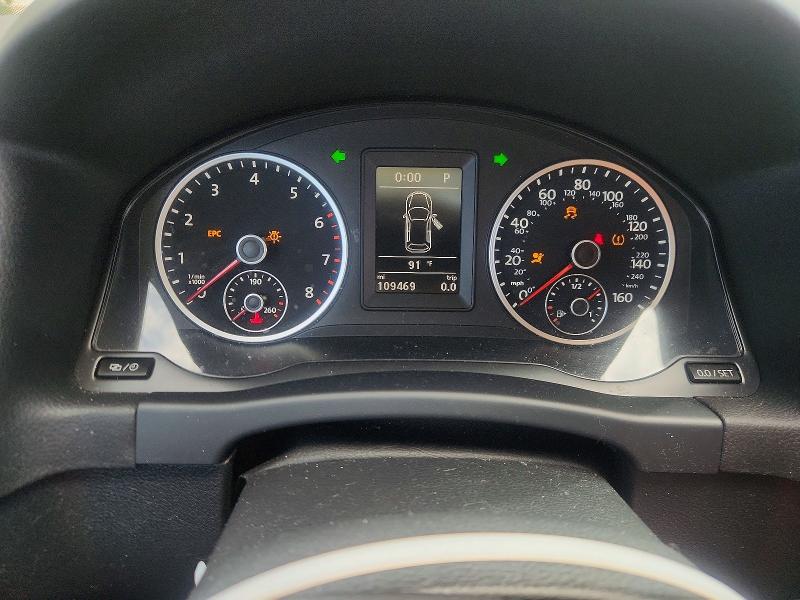 Продажа на аукционе авто 2017 Volkswagen Tiguan, vin: WVGBV7AX2HK000639, номер лота: 63804156