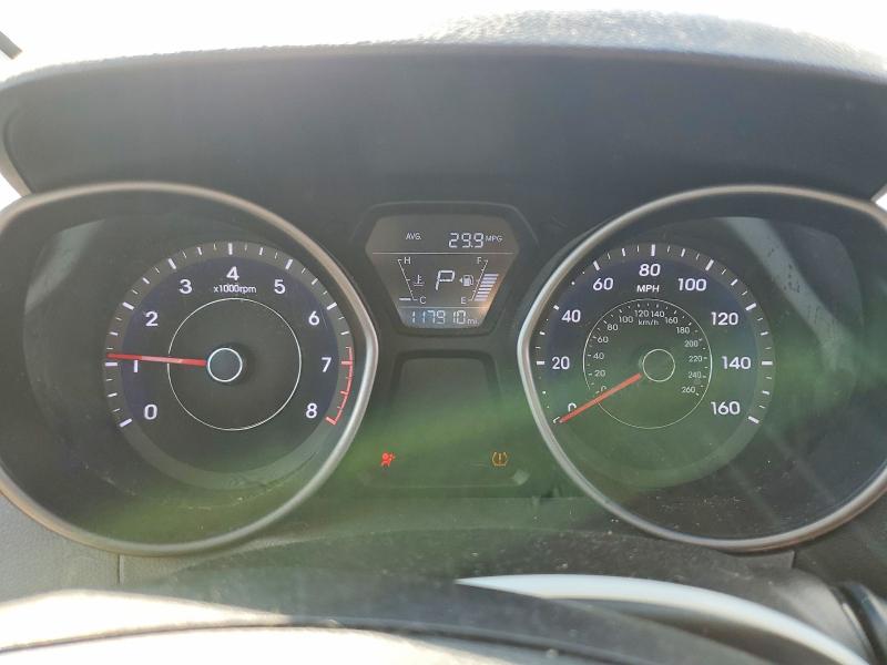 Продажа на аукционе авто 2015 Hyundai Elantra, vin: 5NPDH4AE5FH571281, номер лота: 67066296