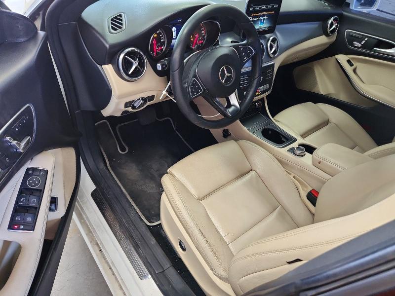 65868586 :رقم المزاد ، WDDSJ4EB6HN410748 vin ، 2017 Mercedes-benz Cla مزاد بيع