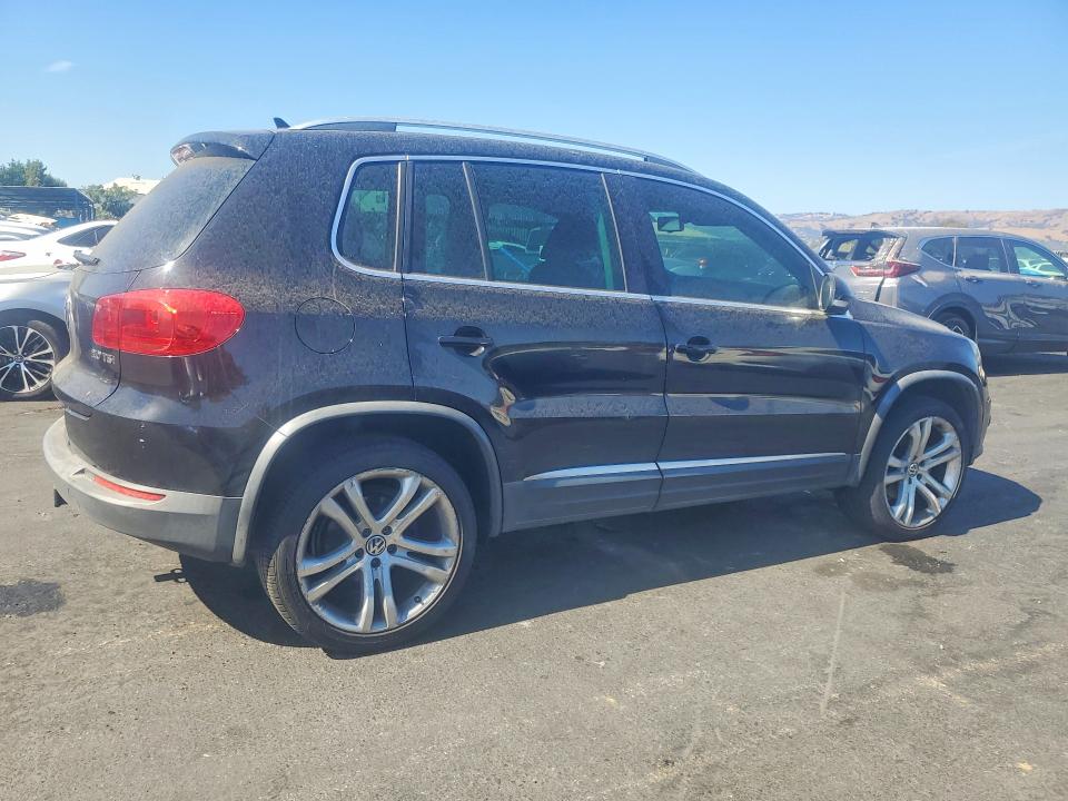 2013 Volkswagen Tiguan მანქანა იყიდება აუქციონზე, vin: WVGAV3AX3DW584461, აუქციონის ნომერი: 67409366