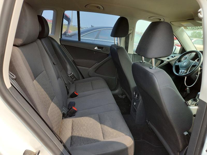 2014 Volkswagen Tiguan მანქანა იყიდება აუქციონზე, vin: WVGJV3AX4EW558565, აუქციონის ნომერი: 64489686