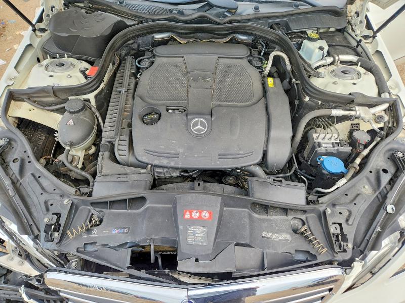 64504176 :رقم المزاد ، WDDHF8JBXCA597873 vin ، 2012 Mercedes-benz E مزاد بيع
