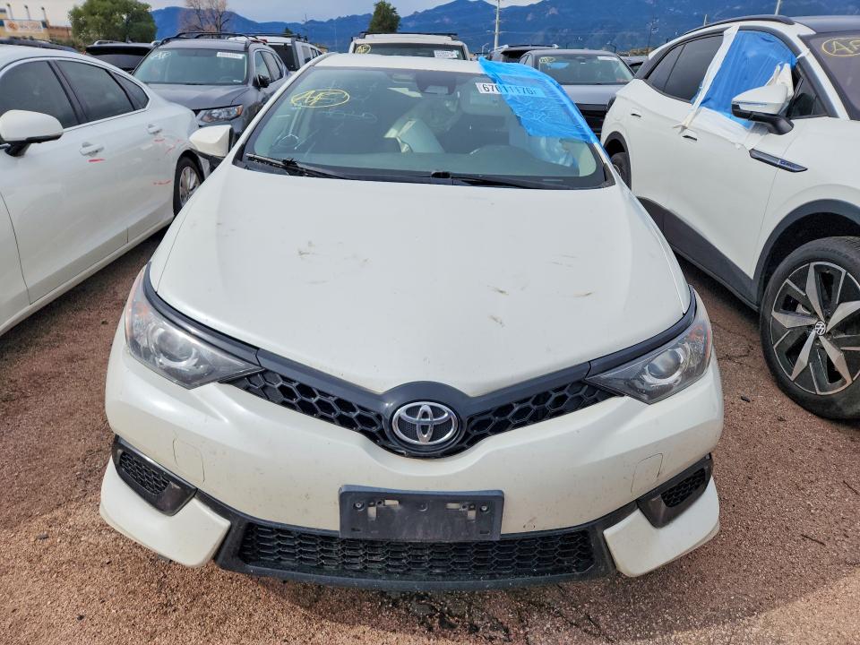 67011176 :رقم المزاد ، JTNKARJE5JJ567784 vin ، 2018 Toyota Corolla Im مزاد بيع