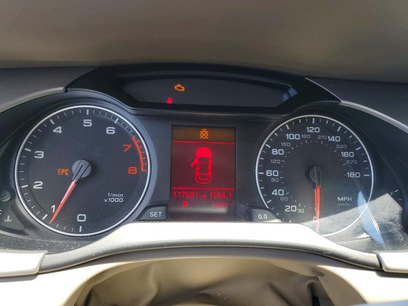 2011 Audi A4 მანქანა იყიდება აუქციონზე, vin: WAUBFAFL6BN018827, აუქციონის ნომერი: 62992696