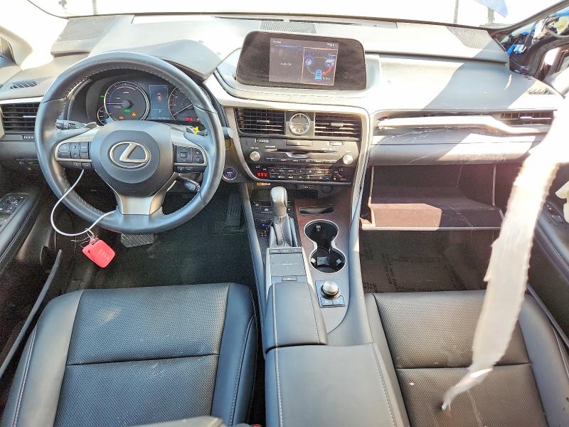 65455736 :رقم المزاد ، 2T2HGMDA7NC077109 vin ، 2022 Lexus Rx مزاد بيع
