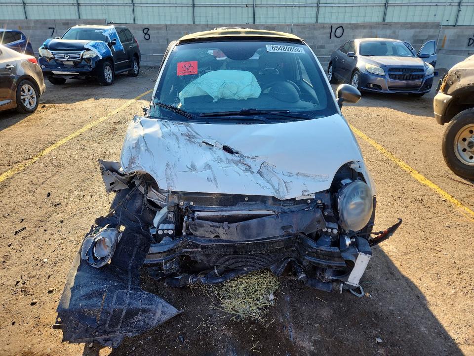65489856 :رقم المزاد ، 3C3CFFJH4FT608011 vin ، 2015 Fiat 500 مزاد بيع