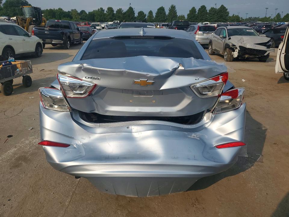 62465206 :رقم المزاد ، 1G1BE5SM3H7163633 vin ، 2017 Chevrolet Cruze مزاد بيع