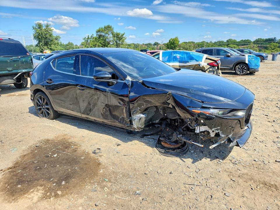 Продажа на аукционе авто 2023 Mazda 3, vin: JM1BPBNY1P1603641, номер лота: 65852206