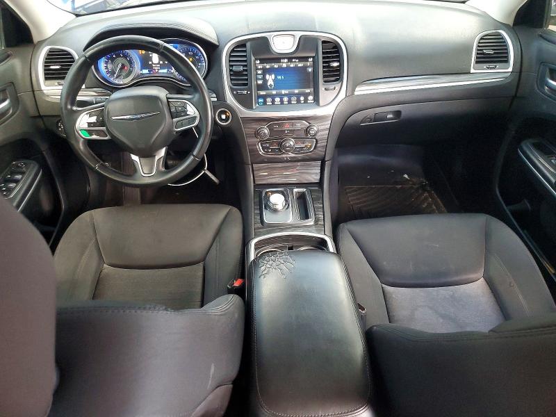 65448076 :رقم المزاد ، 2C3CCAAG4JH342011 vin ، 2018 Chrysler 300 مزاد بيع