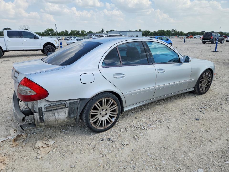 Продаж на аукціоні авто 2008 Mercedes-benz E, vin: WDBUF56XX8B249129, номер лоту: 63496916