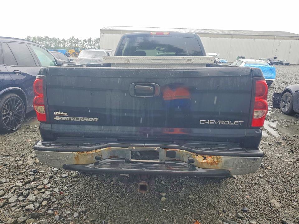 2005 Chevrolet Silverado მანქანა იყიდება აუქციონზე, vin: 1GCHK23U85F898438, აუქციონის ნომერი: 63302536