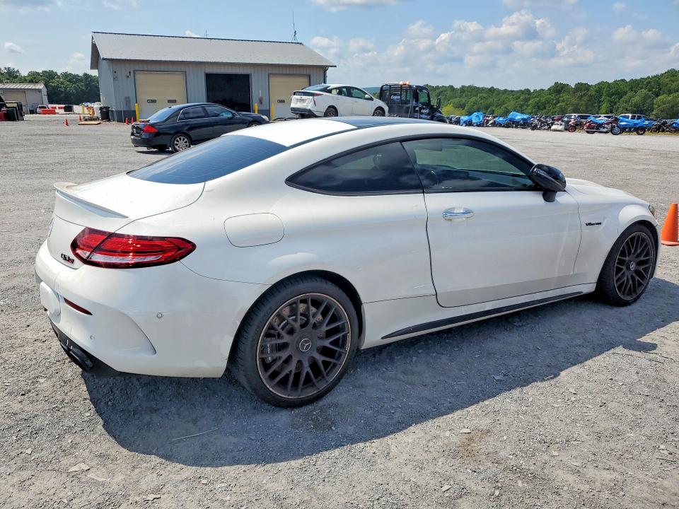 66883816 :رقم المزاد ، WDDWJ8GB3KF895678 vin ، 2019 Mercedes-benz C مزاد بيع
