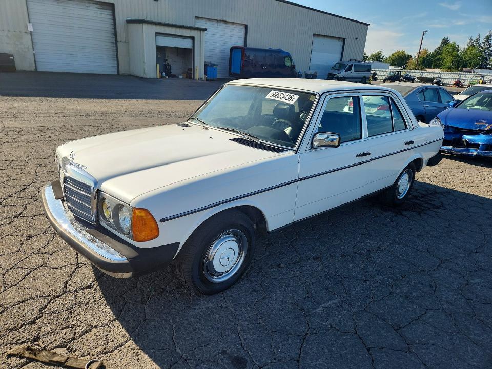 Продаж на аукціоні авто 1982 Mercedes-benz 240, vin: WDBAB23A7CB307686, номер лоту: 66623436