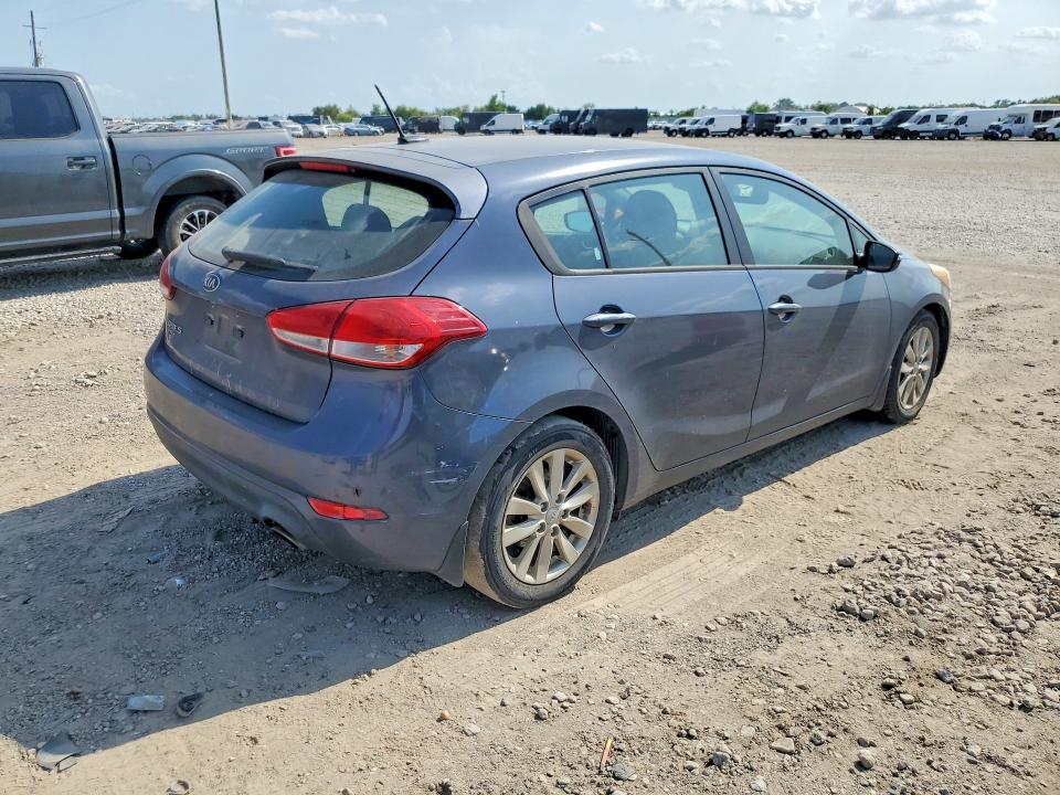 66890056 :رقم المزاد ، KNAFX5A83G5493867 vin ، 2016 Kia Forte مزاد بيع