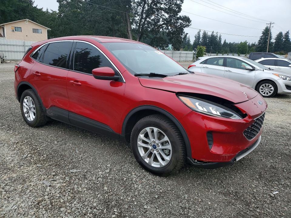Продажа на аукционе авто 2020 Ford Escape, vin: 1FMCU9G6XLUA36898, номер лота: 64931416