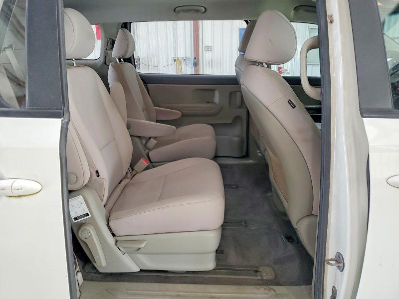63869016 :رقم المزاد ، KNDMA5C14G6149728 vin ، 2016 Kia Sedona مزاد بيع