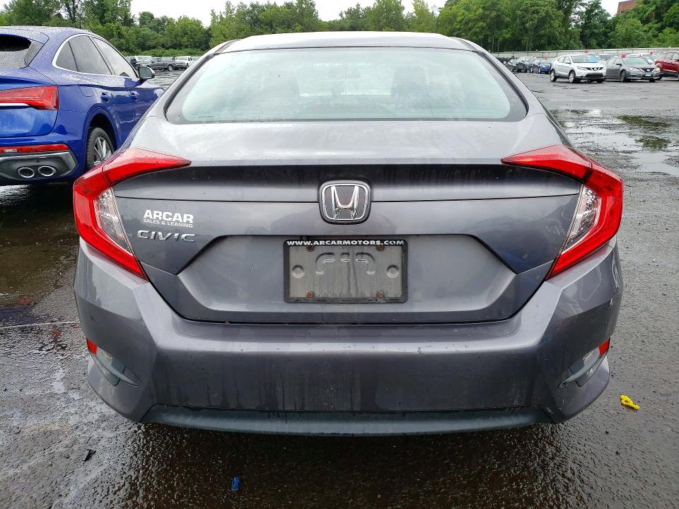 Aukcja sprzedaży 2018 Honda Civic, vin: 2HGFC2F58JH587837, numer aukcji: 63705336