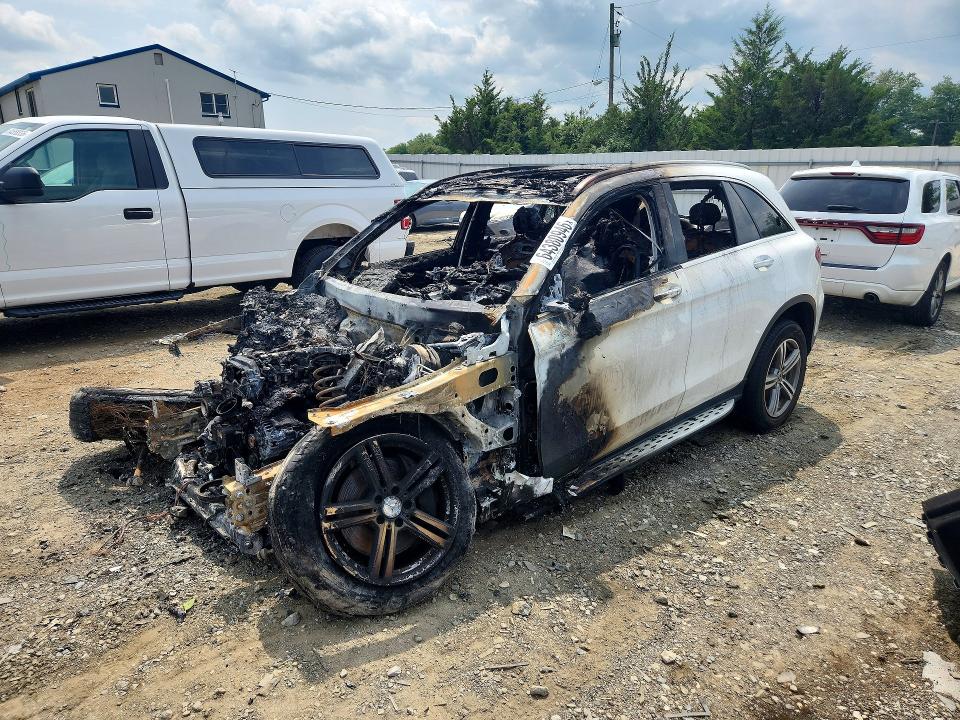 Продажа на аукционе авто 2021 Mercedes-benz Glc, vin: W1N0G8EB9MF998732, номер лота: 64380946
