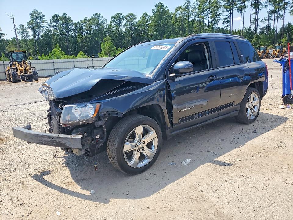 66176806 :رقم المزاد ، 1C4NJDEB4FD340404 vin ، 2015 Jeep Compass مزاد بيع