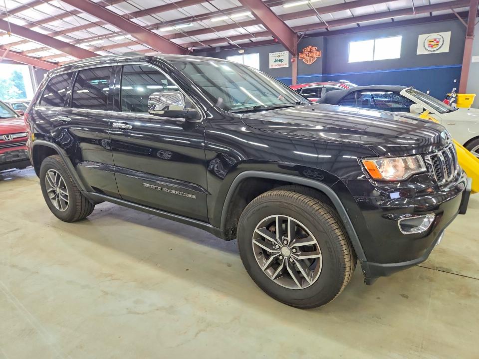 64448436 :رقم المزاد ، 1C4RJFBG5JC212054 vin ، 2018 Jeep Grand Cherokee مزاد بيع