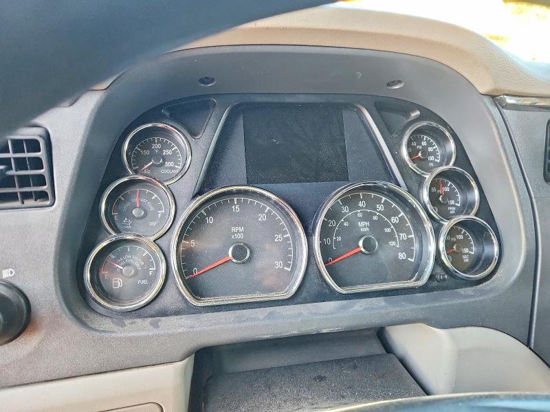 Продажа на аукционе авто 2018 Peterbilt 579, vin: 1XPBDP9X0JD474092, номер лота: 61716206