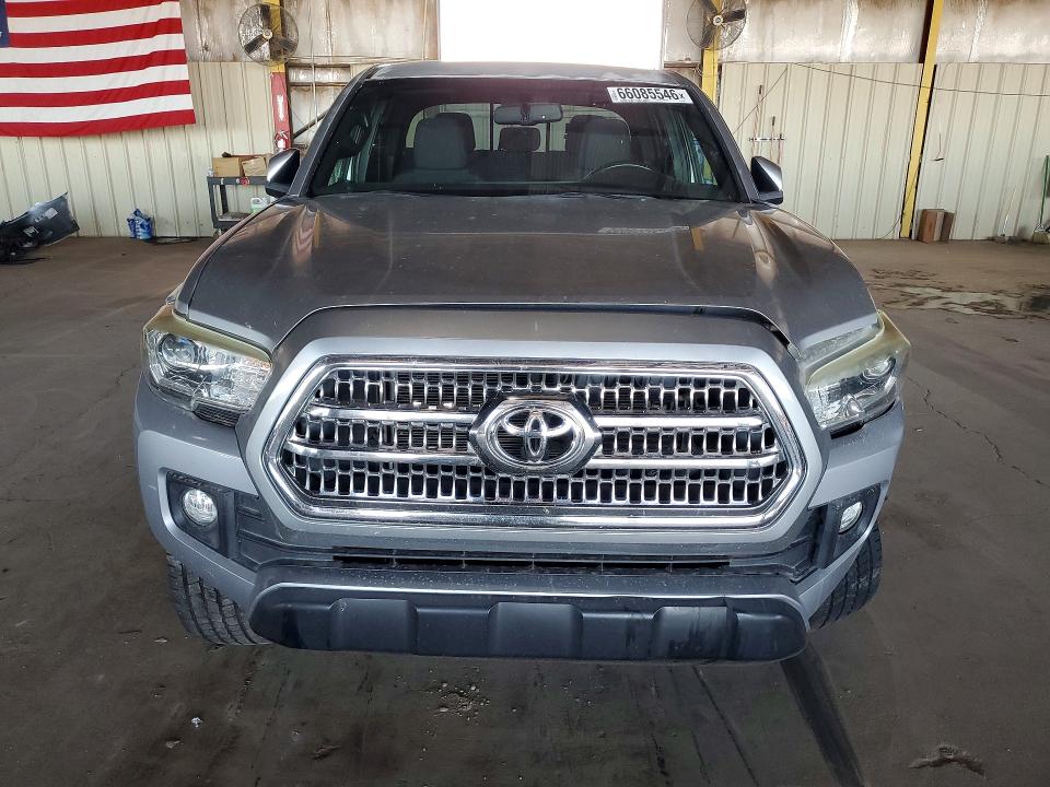 66085546 :رقم المزاد ، 3TMAZ5CNXHM050640 vin ، 2017 Toyota Tacoma مزاد بيع
