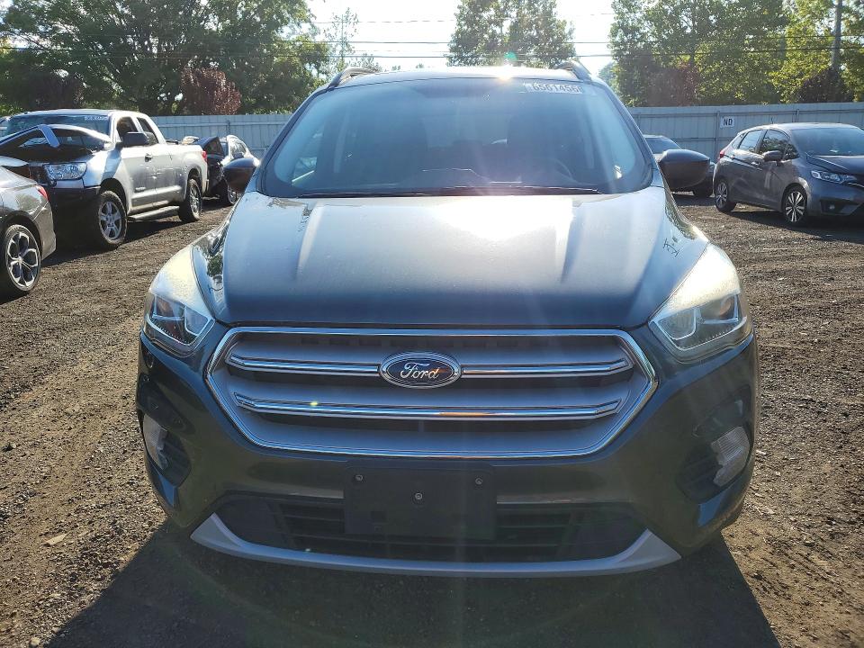 Продаж на аукціоні авто 2018 Ford Escape, vin: 1FMCU9HD3JUA01453, номер лоту: 65614566